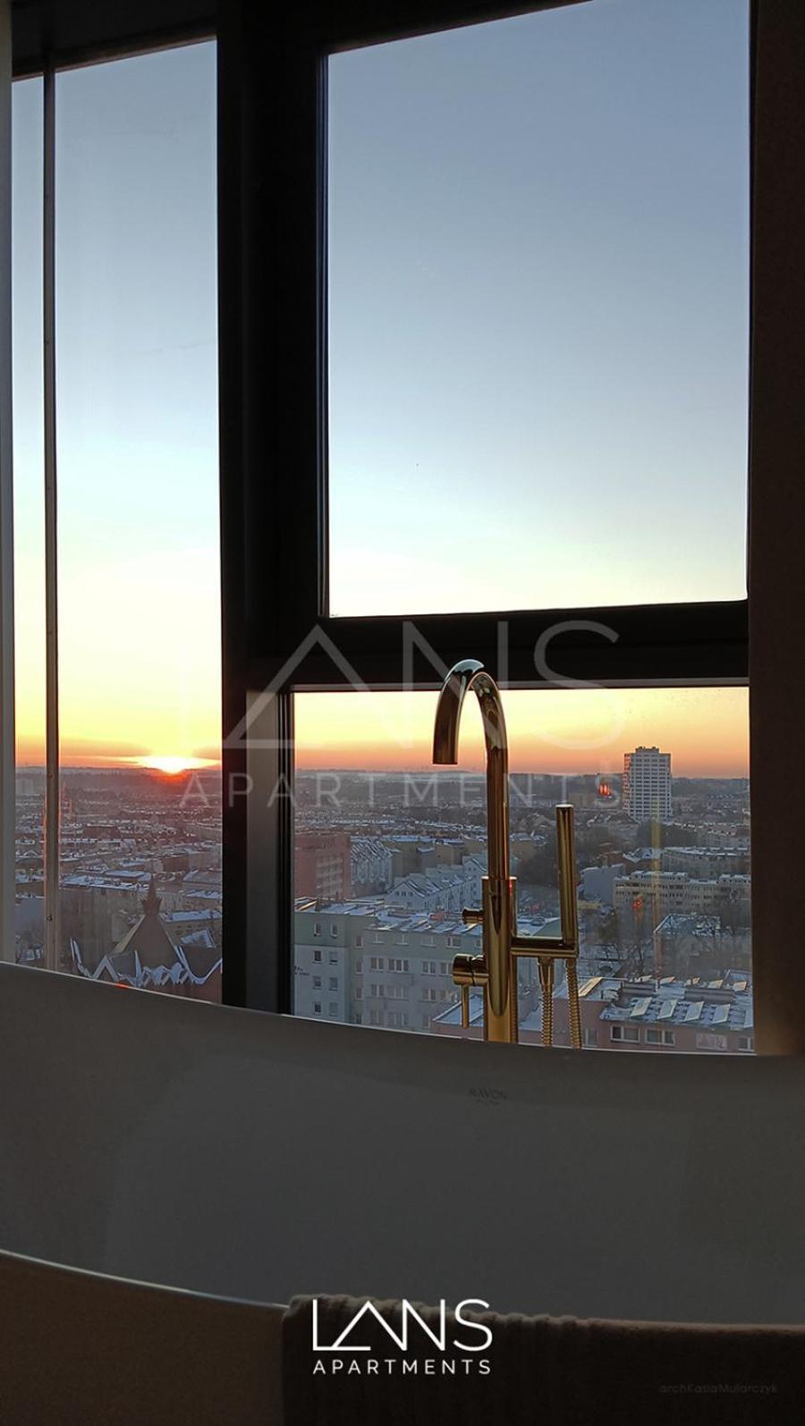 Hanza Tower Bohemia 22 Pool & Jacuzzi Stettin Exterior foto